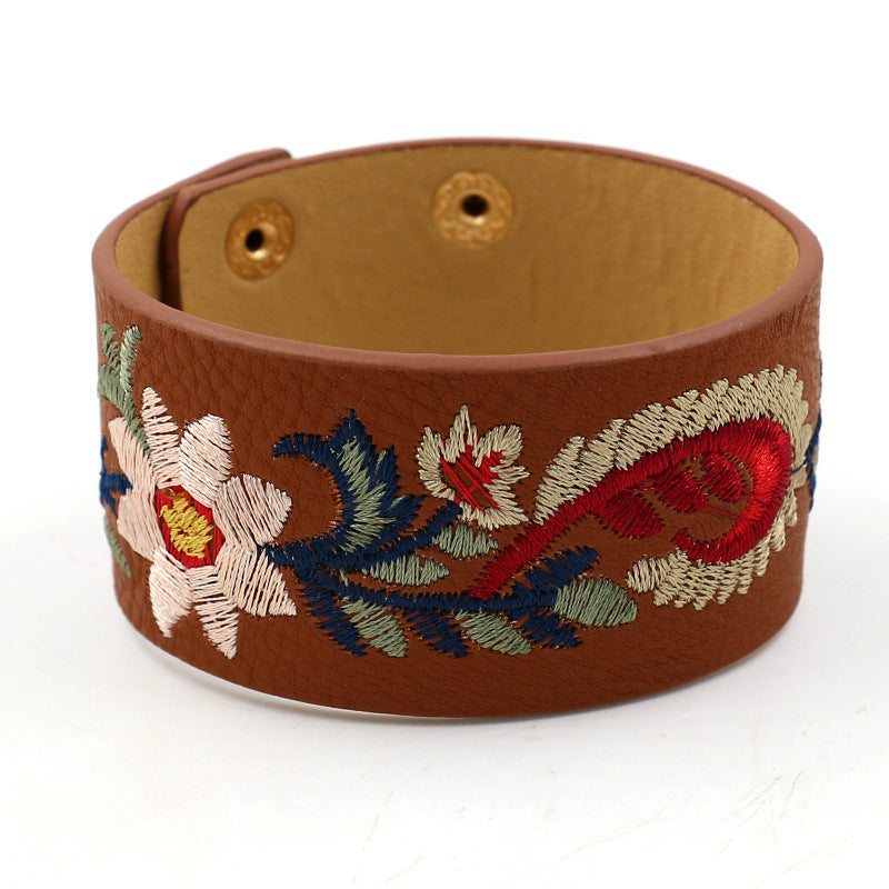 Vintage Böhmisches Blumenarmband