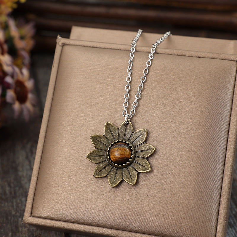 Halskette Mit Blumenanhänger