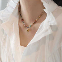Bunte Perlenkette Im Boho-Stil