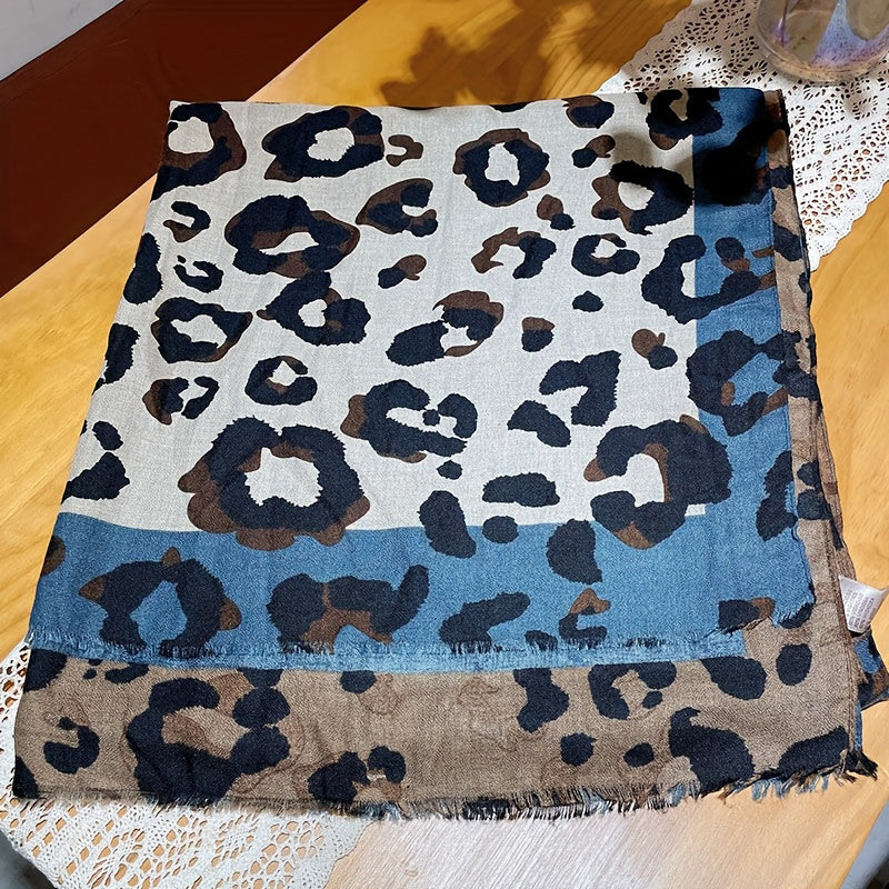 Lässiger Schal Mit Leopardenmuster