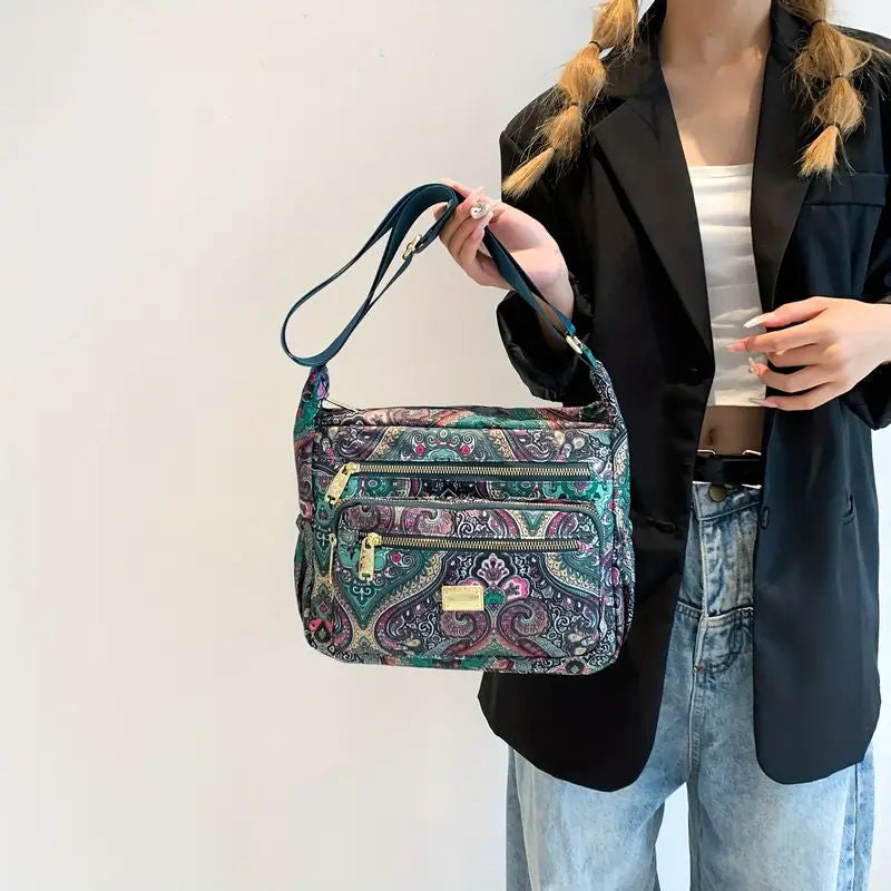 Vintage-Taschen Im Ethno-Stil