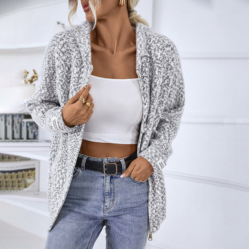 Lässiger Gestrickter Cardigan Mit Kapuze