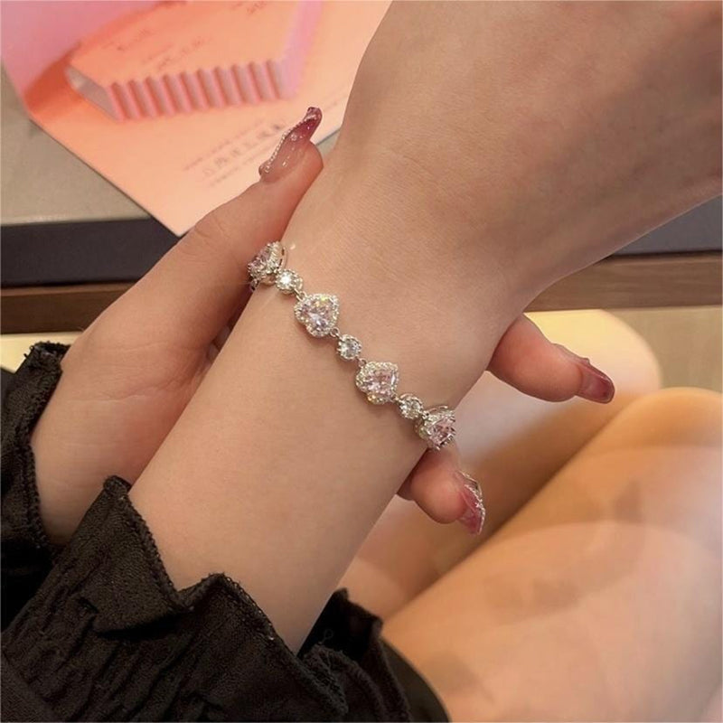 Elegantes Herzarmband