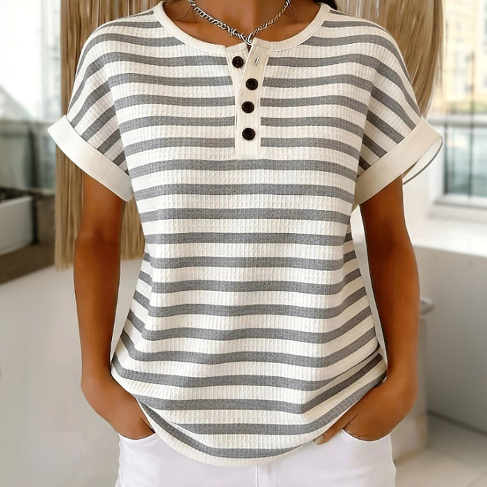 Lässiges Gestreiftes T-Shirt