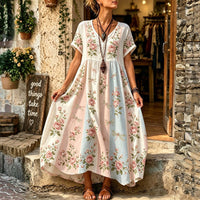 Lässiges Kleid Mit Blumenmuster
