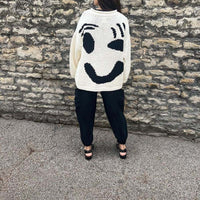 Lässiger Smiley-Strickpullover