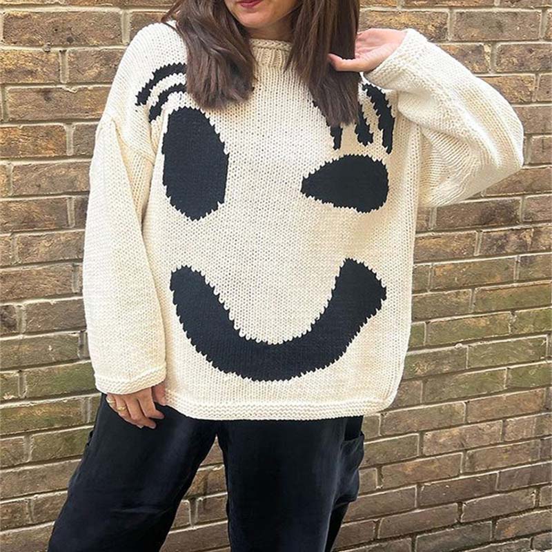 Lässiger Smiley-Strickpullover