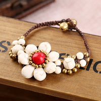 Handgewebtes Blumenarmband