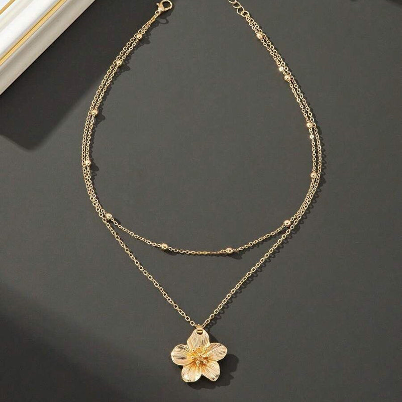 Halskette Mit Blumenanhänger