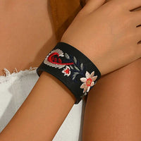 Vintage Böhmisches Blumenarmband