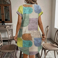 Vintage Kleid Mit Geometrischem Druck