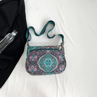 Vintage-Taschen Im Ethno-Stil