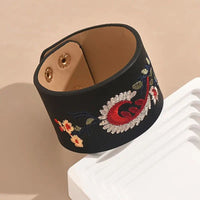Vintage Böhmisches Blumenarmband