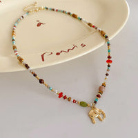 Bunte Perlenkette Im Boho-Stil