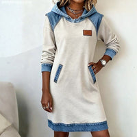 Lässiges Kapuzenkleid