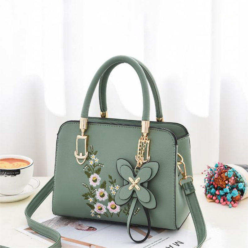 Vintage-Tasche Mit Blumenstickerei