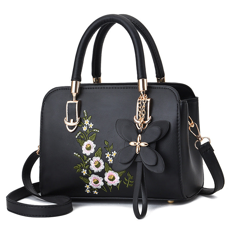 Vintage-Tasche Mit Blumenstickerei