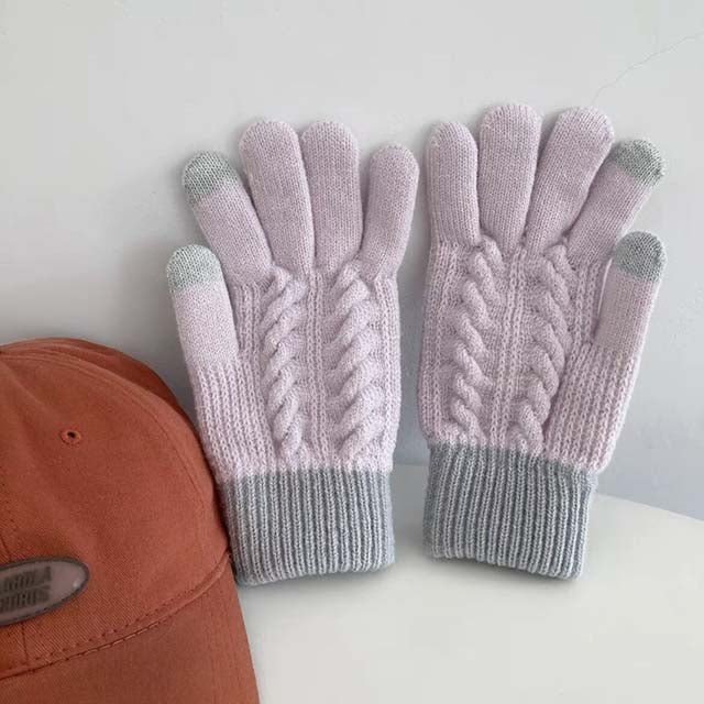 Warme Kabelstrick-Handschuhe