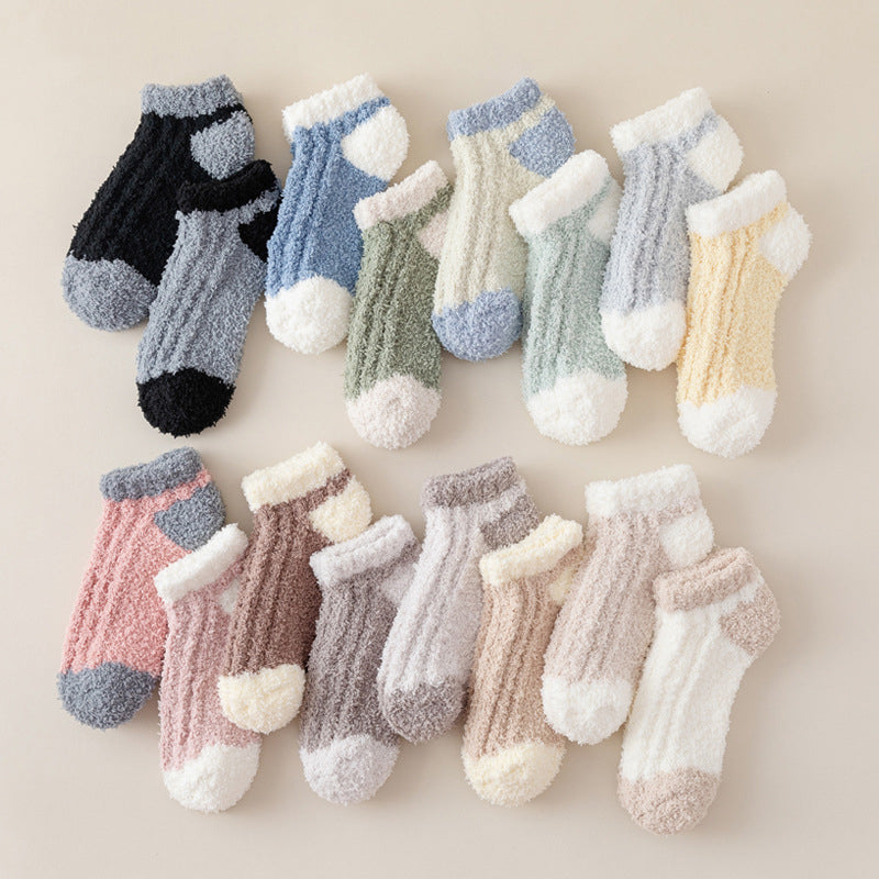 Warme Plüschsocken