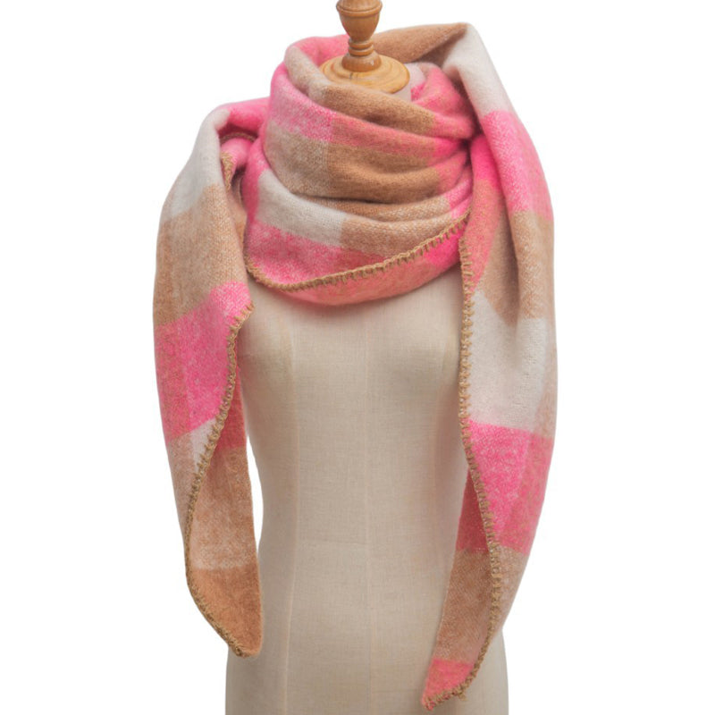 Warmer Karierter Schal