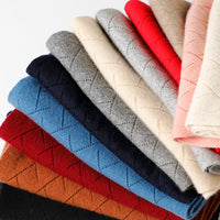 Einfarbiger Warmer Schal