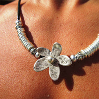 Böhmische Blumenkette