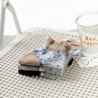 Atmungsaktive Blumensocken
