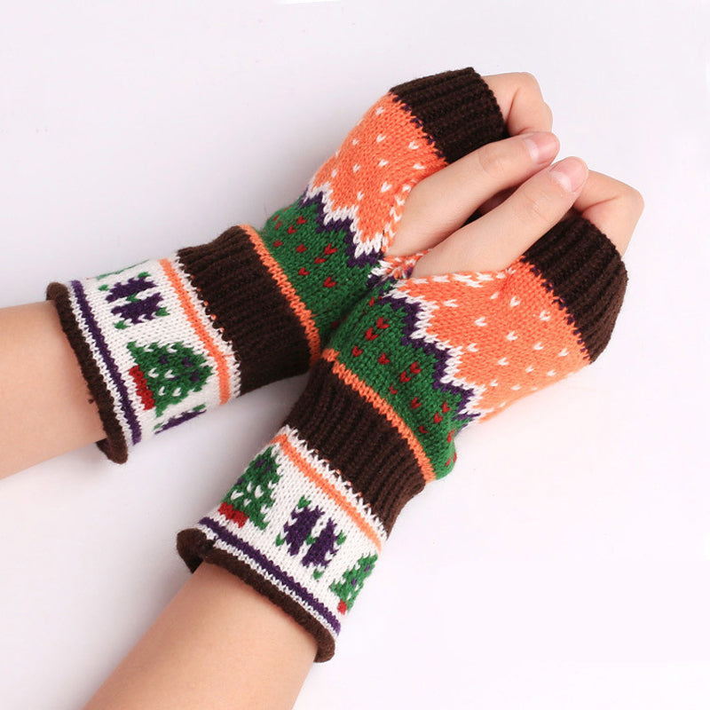 Gestrickte Weihnachtshandschuhe