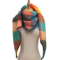 Warmer Karierter Schal