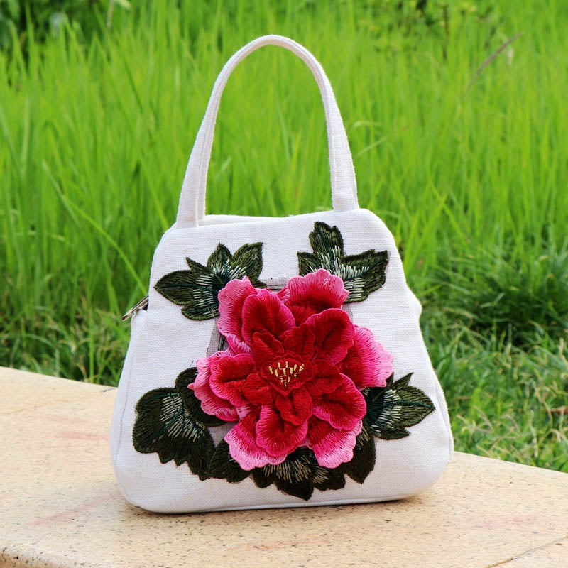 Ethnische Tasche Mit Blumenstickerei