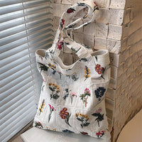 Tasche Aus Segeltuch Mit Blumenstickerei