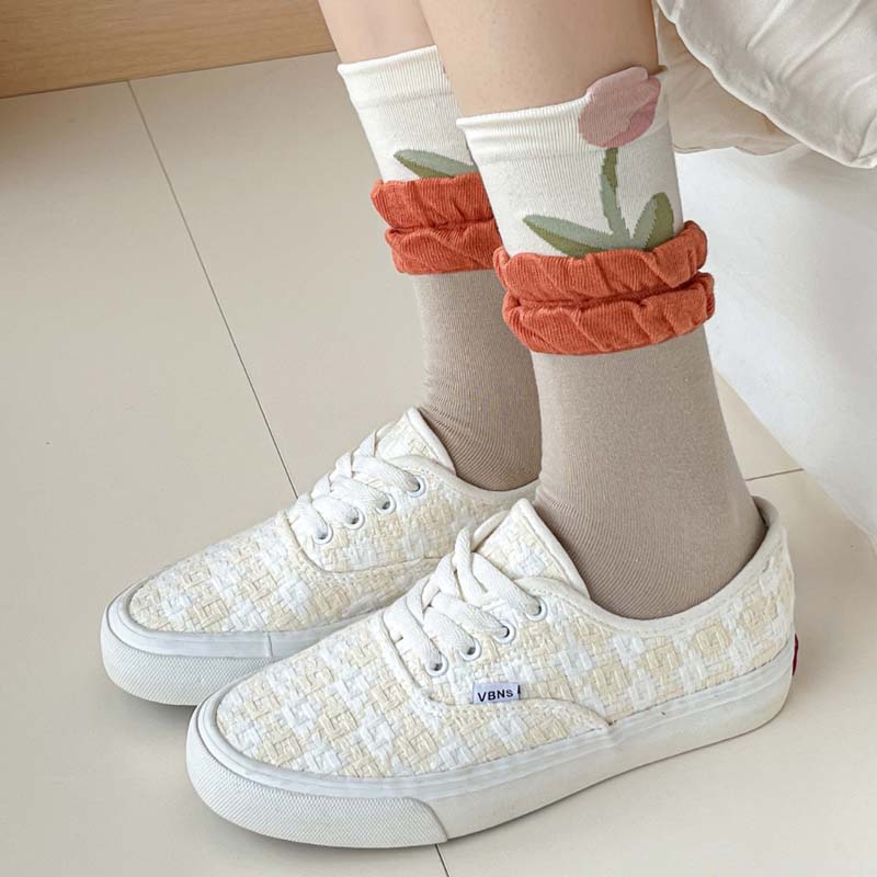 Lässige Blumensocken